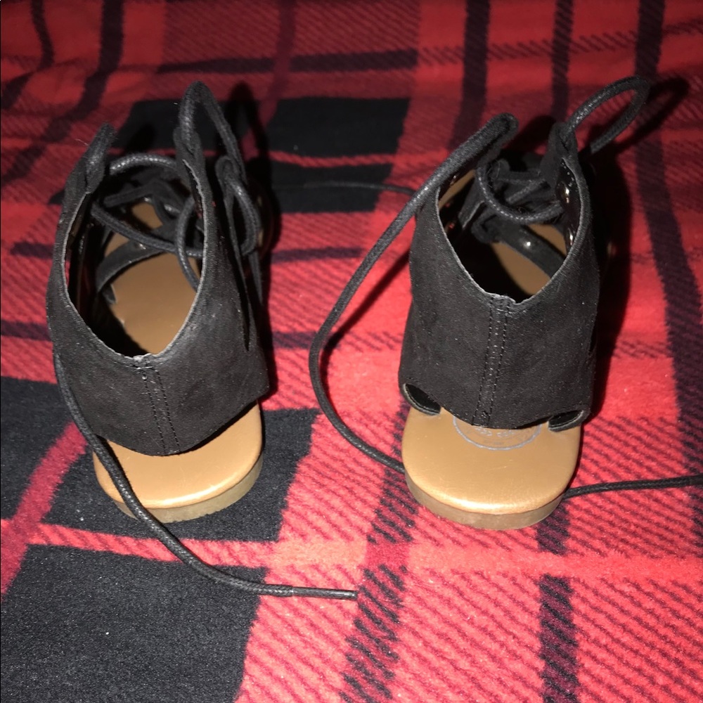 Target Sandals - Picture 4 of 5